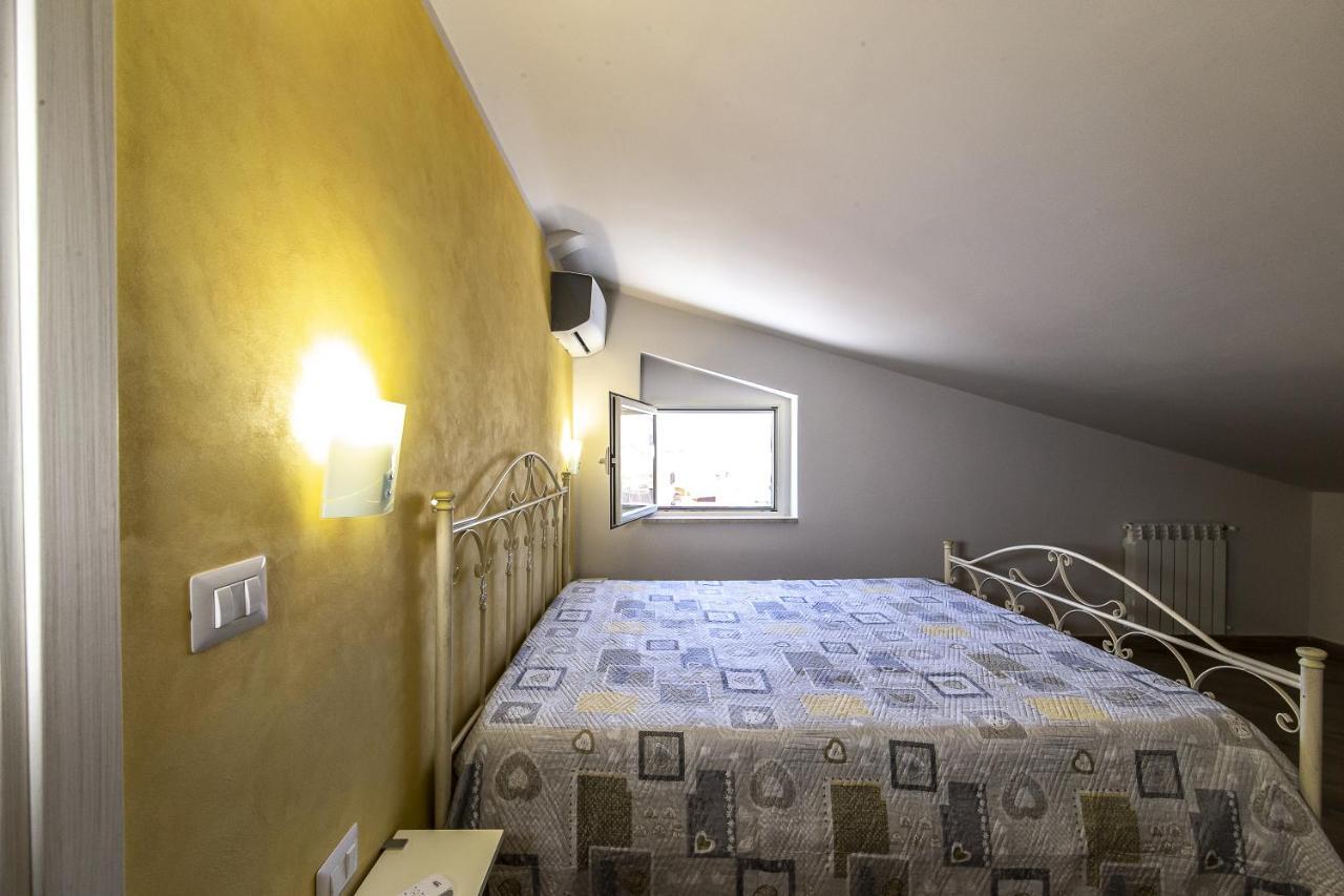 Apartamento La Mansarda Di Bellavista Porto Empedocle Exterior foto